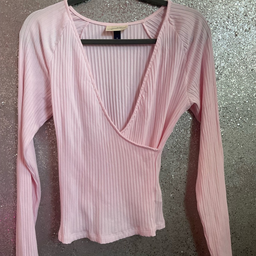 Deep V Long sleeved Top